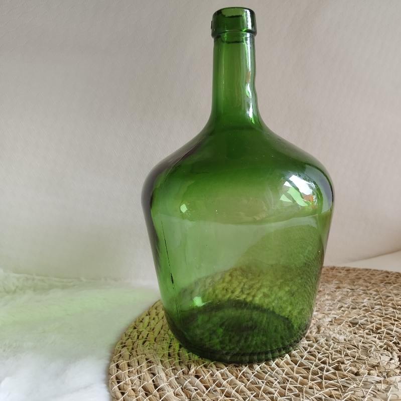 Bouteille en verre verte